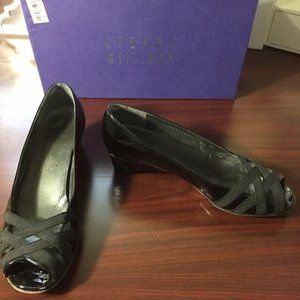 Stuart Weitzman BLACK Bandavoy Wedges
